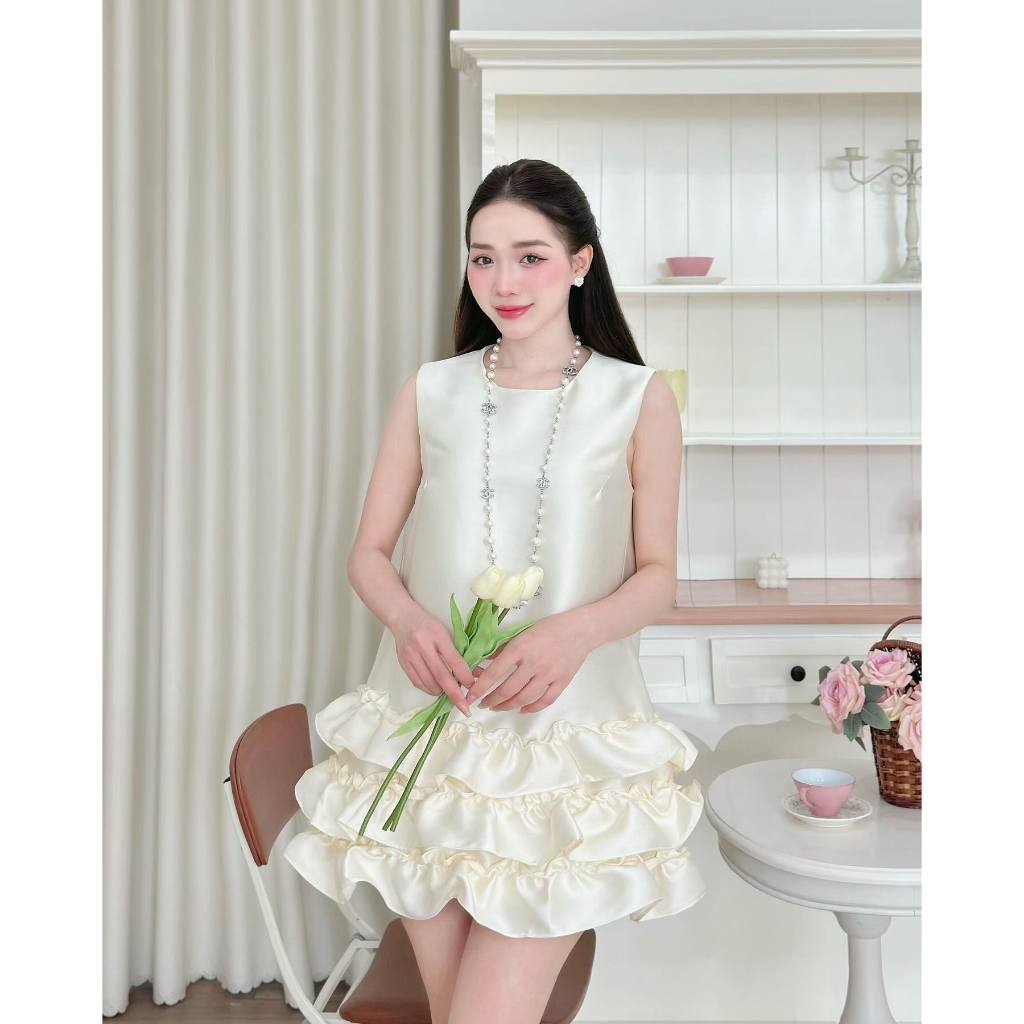 Mia Dress Váy xuông viền bèo