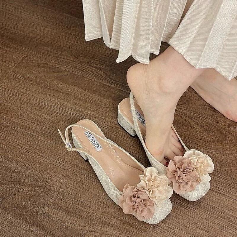 Giày búp bê phối hoa vintage