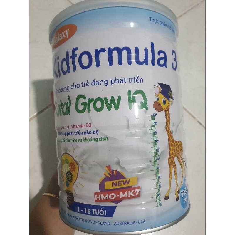 Thanh lý Sữa chiều cao Kidformula số 3 lon 900g
