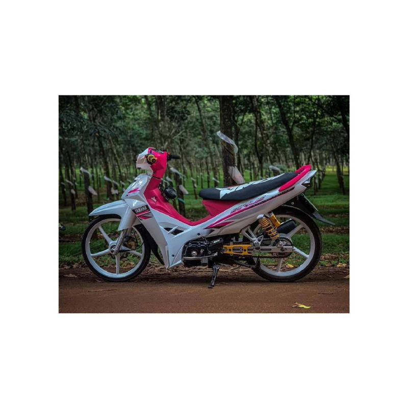 tem xe decal xe sirius-mẫu chế sirius hồng trắng đen