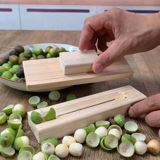 Dụng cụ tách vỏ hạt sen, hạt dẻ và macca