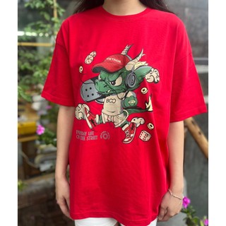 Áo thun boo unisex regular in graphic rồng trượt ván hoan hỷ 20 năm