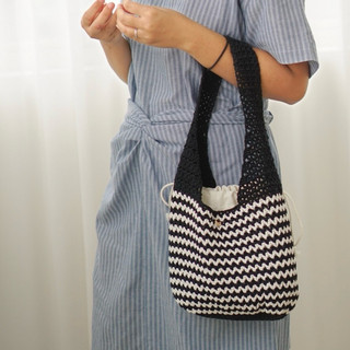 Túi đeo vai nữ đan móc CLOU - WAVY BAG