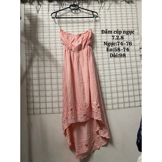 Đầm cúp ngực
