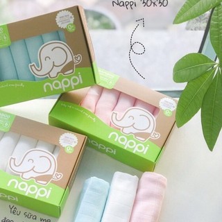 Khăn sữa Nappi chấm bi viền hồng