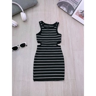 Đầm Body Khoét Eo Sau Dành Cho Bé