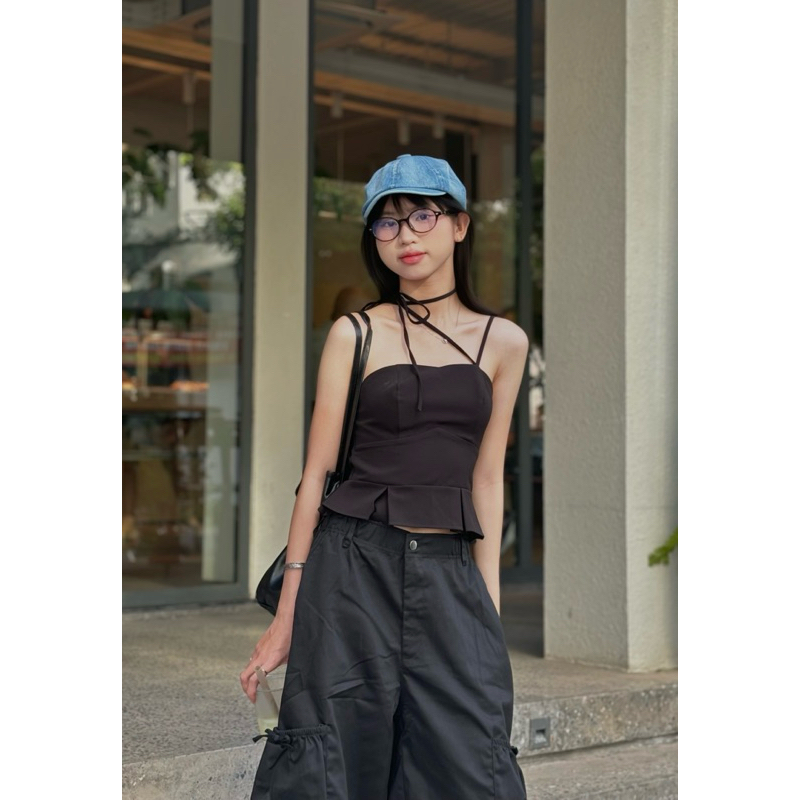 Áo cúp xếp ly cột eo