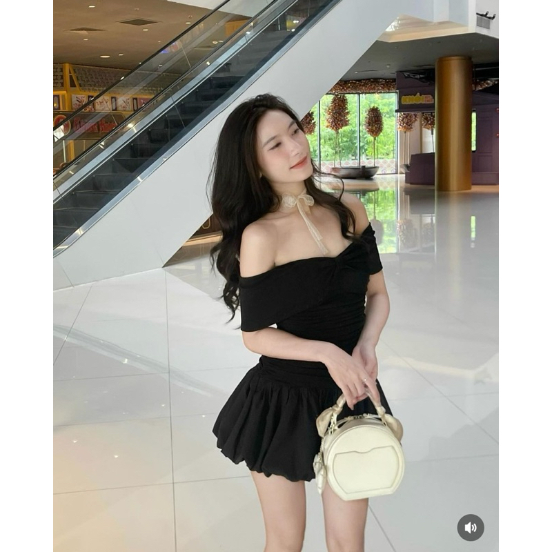 [V1.749] Váy Trễ Vai Nơ Thun Giấy Nhúm Phối Vải Thô Gió Nhăn Dáng Bom Có Lót Quần 2 Màu | BigBuy360 - bigbuy360.vn