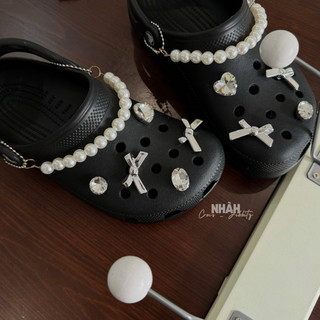 Set sticker gắn dép sục Crocs -  jb 50