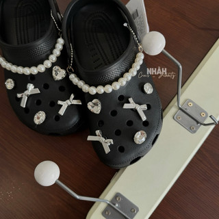 Set sticker gắn dép sục Crocs -  jb 50