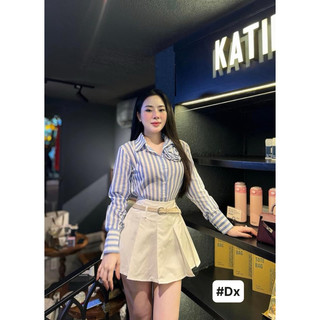 Set áo sơ mi kẻ đính hoa phối chân váy xếp li