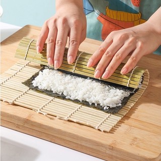 Mành tre làm cơm cuộn Kimbap Hàn Quốc