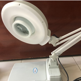 Kính lúp để bàn zoom 10-20x