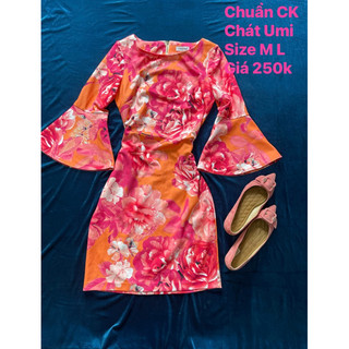 pass đầm Charles and Keith