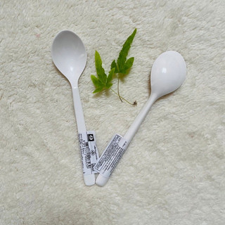Thìa ăn dặm cho bé Thái Lan dài 14cm (đầu thuôn)