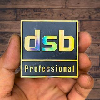 Tem loa dsb vuông 5cm dán thùng loa - giá 1 đôi