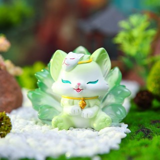 Tượng thạch cao cáo