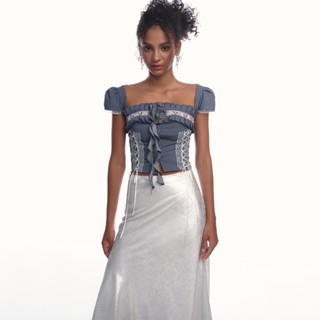 MAVEN - Áo jean xanh tay ngắn thêu hoa trang trí cách điệu Lucy Blue Top