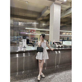 Váy sơ mi trắng sát nách [HÌNH THẬT]