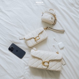 Túi coach tabby đen wristlet
