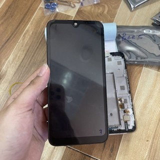 Màn hình vsmart bee 5 có khung zin