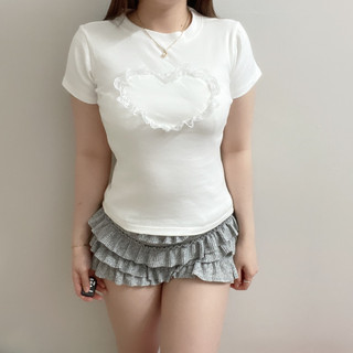 Áo BabyTee Form Ôm Viền Ren Trái Tim