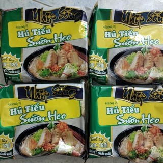 Hủ tiếu sườn heo nhịp sống 69g