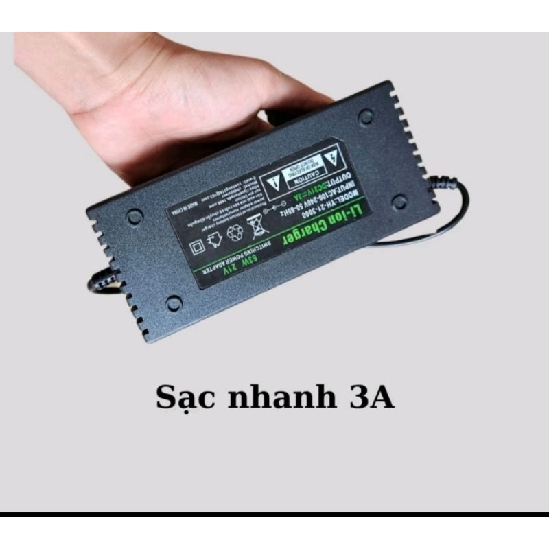 Sạc Nhanh 5S 18V-21V 3A Có Quạt Tản Nhiệt