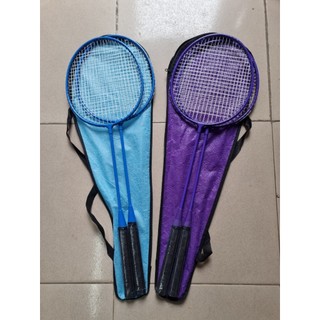 Bộ 2 chiếc vợt cầu lông giá rẻ bền đẹp phù hợp với các bạn học sinh
