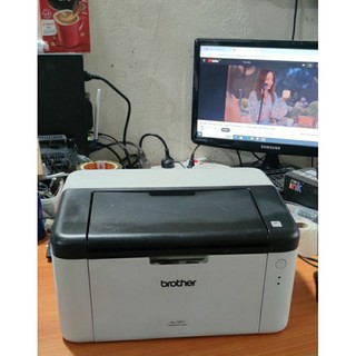 Máy in nét, nhỏ gọn brother 1201/ 1111 hộp mực mới, dây nguồn, dây cáp in