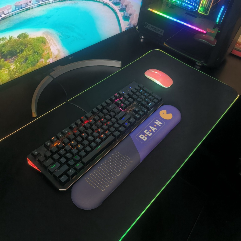 Kê tay bàn phím Silicon siêu mềm, đàn hồi tốt, giúp chống mỏi khi gõ bàn phím trong thời gian dài | BigBuy360 - bigbuy360.vn