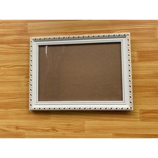 Khung Bằng Khen A4 ( 21CM x 30CM ) Mặt Mica Mỏng ( Nhựa Dẻo ) Tặng Kèm Đinh 3 Chân