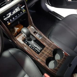 Ốp nội thất xe Mitsubishi Xpander 2022-2024 Phanh tay điện tử