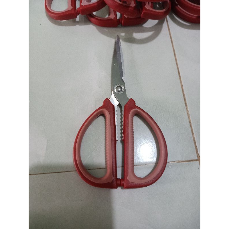 kéo làm bếp còn mới chưa sử dụng (hàng nhật bãi)