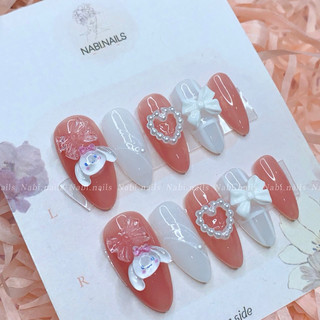 Móng úp thiết kế đính charm dễ thương A155