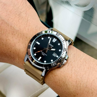 Đồng hồ nam dây da Casio MTP VD01