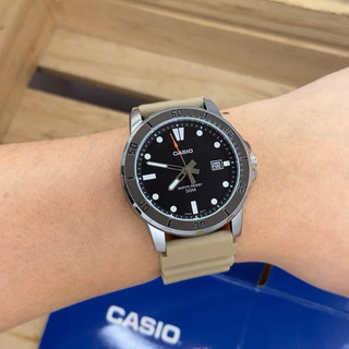 Đồng hồ nam dây da Casio MTP VD01