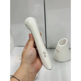 Máy Rửa Mặt Refa Clear 3D SONIC ION