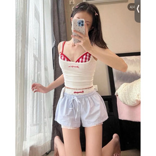 Set áo trắng crop 2s chữ đỏ + bra caro đỏ 2s + short xanh viền trắng