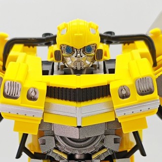 Mô hình Bumble Bee ROTB 18CM - Baiwei TW-1032
