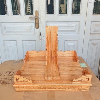 Bàn thờ treo tường gỗ xoan đào ngang 40cm trơn vàng nhạt kèm cặp ke gỗ