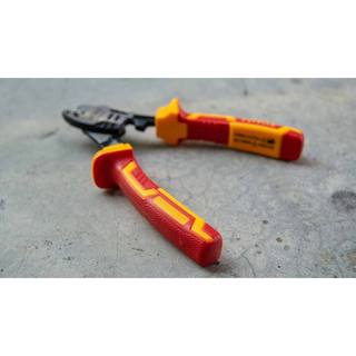 Kềm(kìm) cắt cáp 6"/160mm cách điện Total THTIP2761