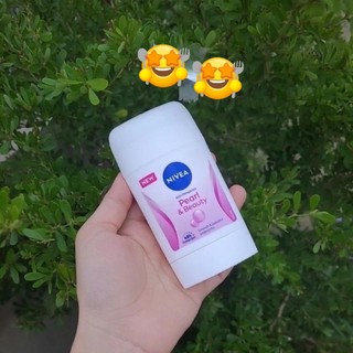 Sáp khử mùi Nivea Pearl Beauty Ngọc trai chai (50ml)
