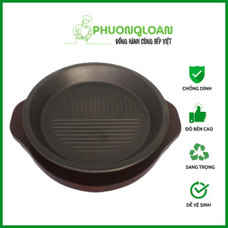 Chảo gang nướng tròn sâu 24cm kèm đế gỗ