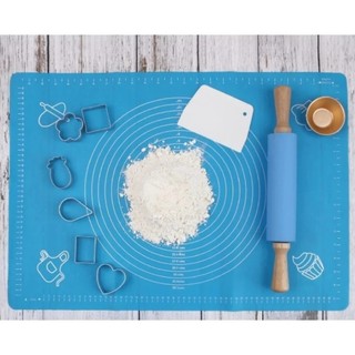 Dụng cụ làm bánh silicon, Bộ dụng cụ nhà bếp gồm thảm nhào bột, cây cán lăn bột, dao cắt bột silicone