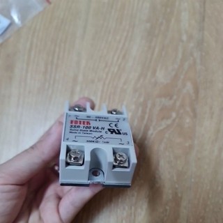 Rơ le bán dẫn SSR-100A VA-H