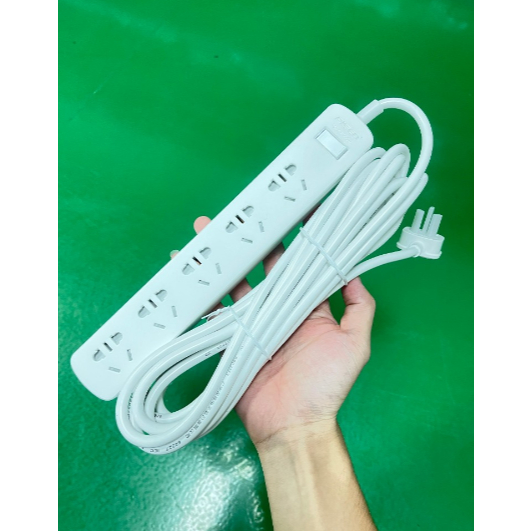 Ổ cắm điện nối dài công suất 2500w PISEN 5 ổ cắm TS042