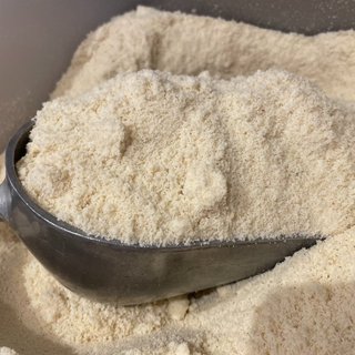 Bột hạnh nhân / Almond Powder - 100gr & 200gr (chia lẻ từ thùng 11,5kg)