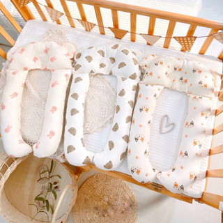 Gối chữ U GẤU muslin đa năng, gối chặn chữ U trẻ em