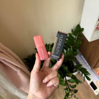 Má hồng kem Huda Beauty Blush Filter Soft Glow